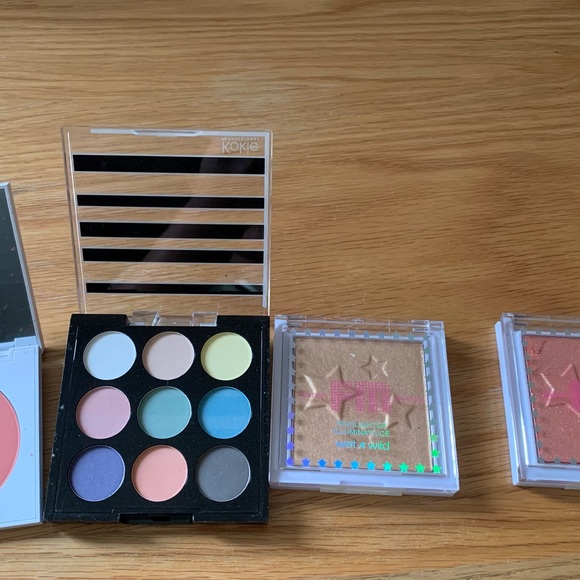 New 24 pcs of Makeup & Makeup Tools Various Brands Eyeshadow Lipstick Highlights - Picture 3 of 16